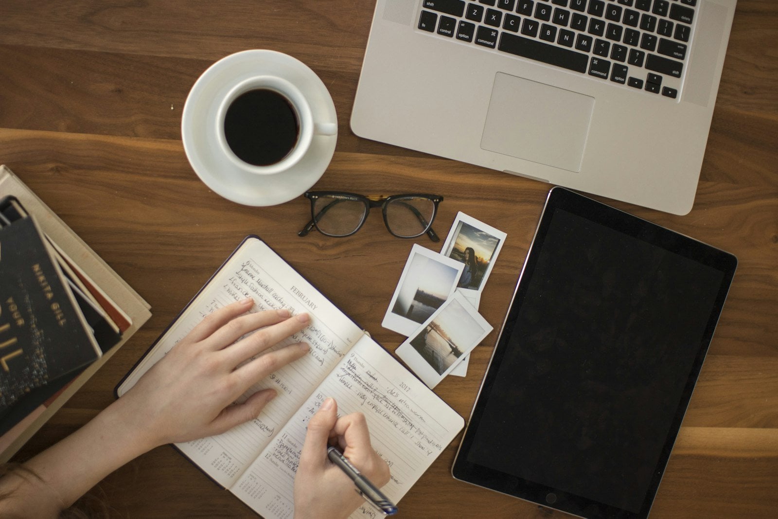 B2B platform buying guide for revenue teams