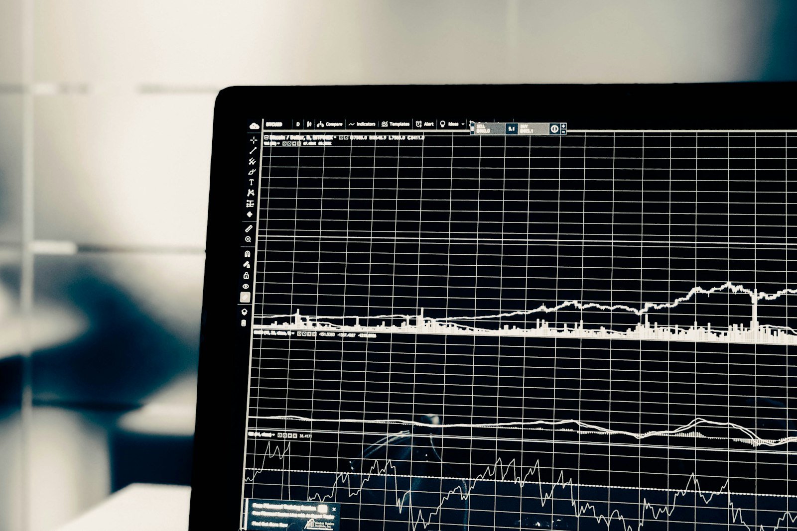Bombora vs. 6sense: Pricing and Cost Comparison 2026