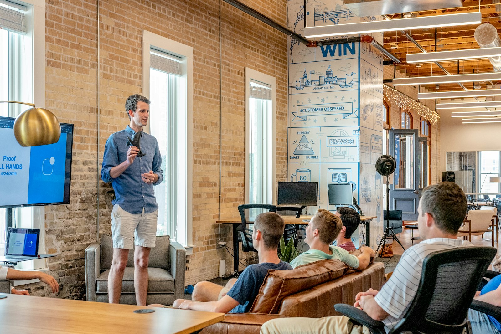 The role of customer support in website engagement